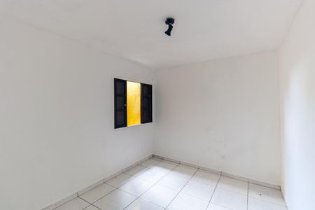 Casa para alugar com 31m², 1 quarto e sem vaga Casa para alugar com 31m², 1 quarto e sem vagaQuarto
