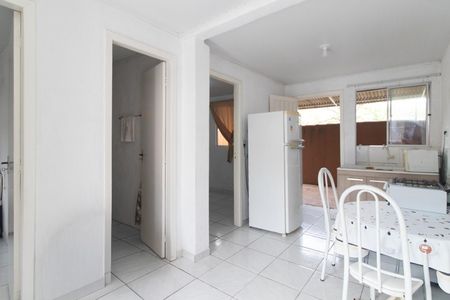 Casa de condomínio à venda com 50m², 2 quartos e 1 vaga Casa de condomínio à venda com 50m², 2 quartos e 1 vagaSala/Cozinha