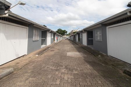 Casa de condomínio à venda com 50m², 2 quartos e 1 vaga Casa de condomínio à venda com 50m², 2 quartos e 1 vagaÁrea comum