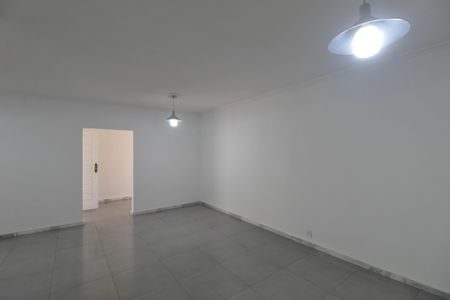 Casa à venda com 480m², 4 quartos e 5 vagasSala de Jantar