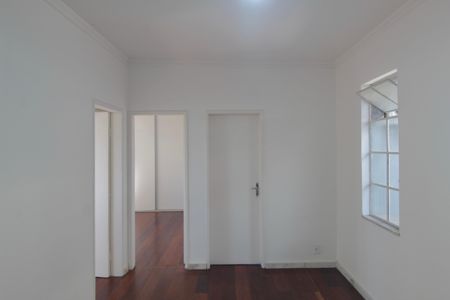 Casa à venda com 480m², 4 quartos e 5 vagasHall dos Quartos