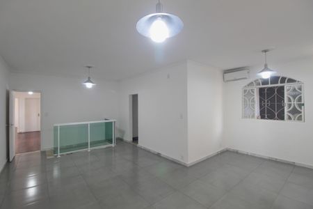 Casa à venda com 480m², 4 quartos e 5 vagasSala de Jantar