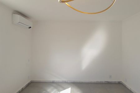 Casa à venda com 480m², 4 quartos e 5 vagasSala de Estar (Superior)