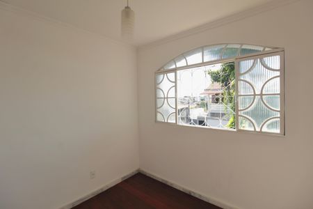 Casa à venda com 480m², 4 quartos e 5 vagasQuarto 3