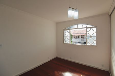 Casa à venda com 480m², 4 quartos e 5 vagasQuarto 1