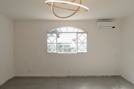 Sala de Estar (Superior) de casa para alugar com 4 quartos, 480m² em Santa Branca, Belo Horizonte