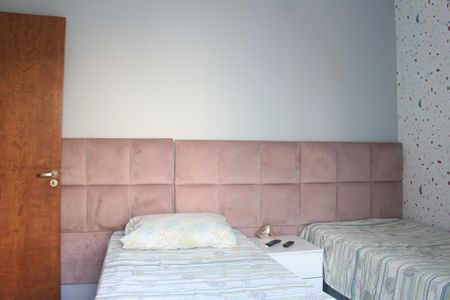 Casa à venda com 268m², 3 quartos e 5 vagasQuarto 2