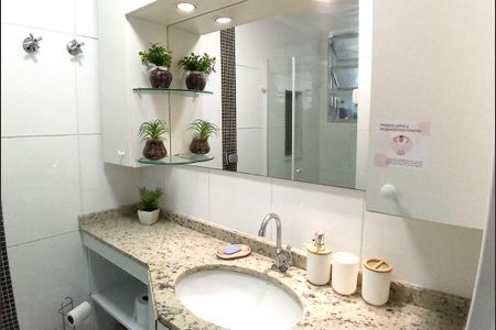 Apartamento à venda com 52m², 1 quarto e 1 vagaBanheiro