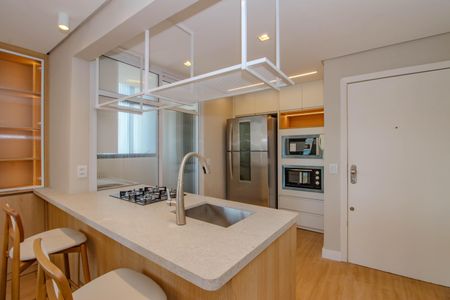 Apartamento à venda com 71m², 2 quartos e 1 vaga Apartamento à venda com 71m², 2 quartos e 1 vagaCozinha e Área de Serviço