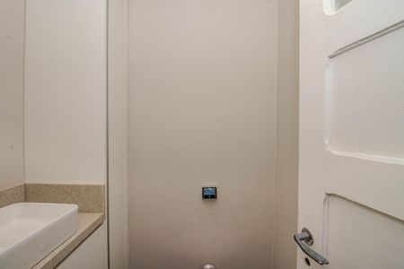 Apartamento à venda com 71m², 2 quartos e 1 vaga Apartamento à venda com 71m², 2 quartos e 1 vagaLavabo