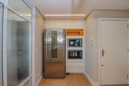 Apartamento à venda com 71m², 2 quartos e 1 vaga Apartamento à venda com 71m², 2 quartos e 1 vagaCozinha e Área de Serviço