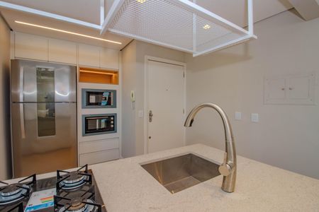 Apartamento à venda com 71m², 2 quartos e 1 vaga Apartamento à venda com 71m², 2 quartos e 1 vagaCozinha e Área de Serviço