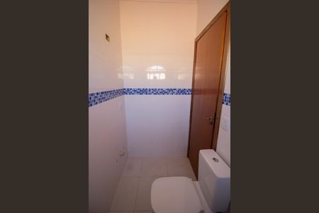 Casa à venda com 315m², 3 quartos e 3 vagasBANHEIRO DA SUÍTE 2