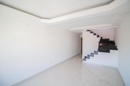 SALA de casa à venda com 3 quartos, 315m² em Vila Continental, São Paulo