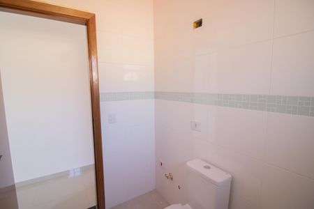 Casa à venda com 315m², 3 quartos e 3 vagasBANHEIRO DA SUÍTE 1