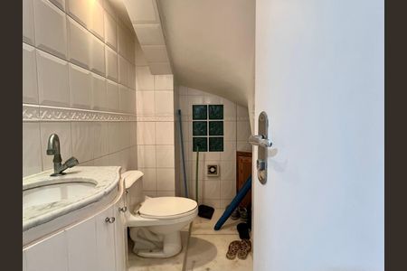 LAVABO de apartamento à venda com 2 quartos, 100m² em Leblon, Rio de Janeiro