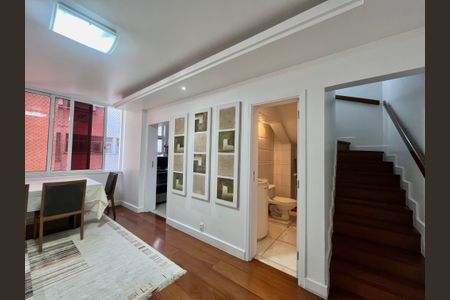 SALA de apartamento à venda com 2 quartos, 100m² em Leblon, Rio de Janeiro