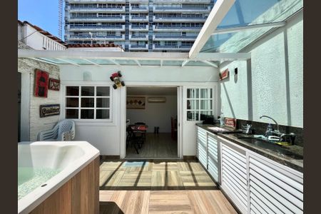 Apartamento à venda com 100m², 2 quartos e sem vagaCOBERTURA 