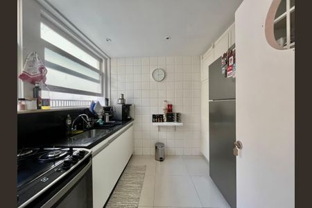 Apartamento à venda com 100m², 2 quartos e sem vagaCOZINHA