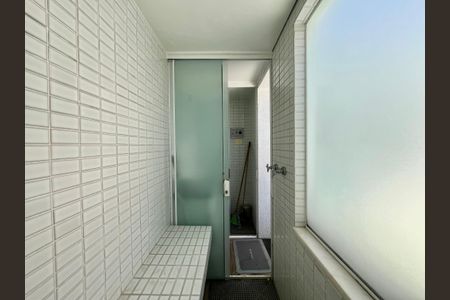 Apartamento à venda com 100m², 2 quartos e sem vagaSAUNA 