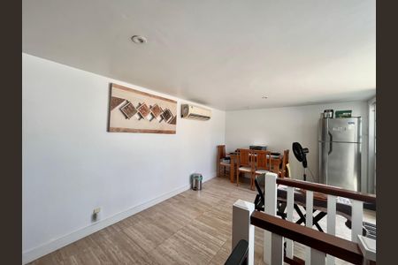 Apartamento à venda com 100m², 2 quartos e sem vagaCOBERTURA 