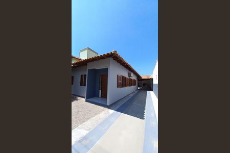 Casa para alugar com 194m², 4 quartos e 3 vagas Casa para alugar com 194m², 4 quartos e 3 vagasFachada