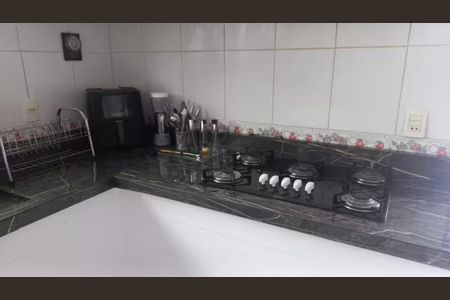 Casa para alugar com 194m², 4 quartos e 3 vagas Casa para alugar com 194m², 4 quartos e 3 vagasCozinha