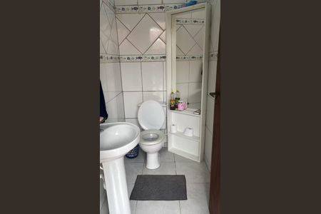 Casa para alugar com 194m², 4 quartos e 3 vagas Casa para alugar com 194m², 4 quartos e 3 vagasBanheiro