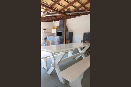 Casa para alugar com 194m², 4 quartos e 3 vagas Casa para alugar com 194m², 4 quartos e 3 vagasChurrasqueira