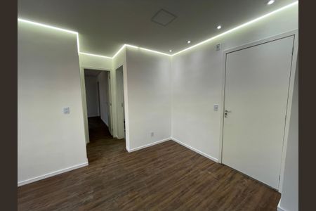 Apartamento para alugar com 58m², 2 quartos e 1 vaga Apartamento para alugar com 58m², 2 quartos e 1 vagaSala