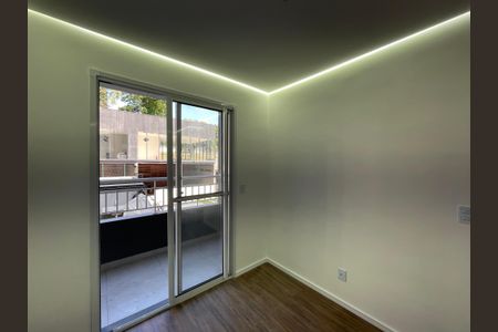 Apartamento para alugar com 58m², 2 quartos e 1 vaga Apartamento para alugar com 58m², 2 quartos e 1 vagaSala