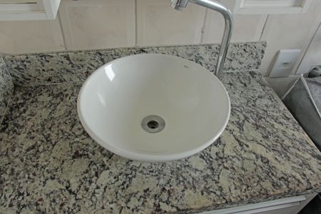 Studio para alugar com 54m², 1 quarto e 1 vaga Studio para alugar com 54m², 1 quarto e 1 vagaBanheiro