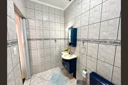 Casa à venda com 156m², 2 quartos e 2 vagasBanheiro da Suíte