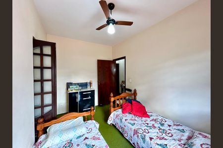Casa à venda com 156m², 2 quartos e 2 vagasQuarto 1