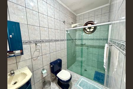 Casa à venda com 156m², 2 quartos e 2 vagasBanheiro da Suíte