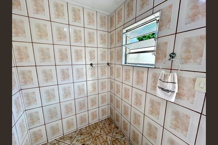 Casa à venda com 156m², 2 quartos e 2 vagasBanheiro 2