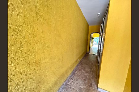 Casa à venda com 156m², 2 quartos e 2 vagasQuintal