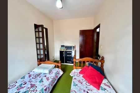 Casa à venda com 156m², 2 quartos e 2 vagasQuarto 1