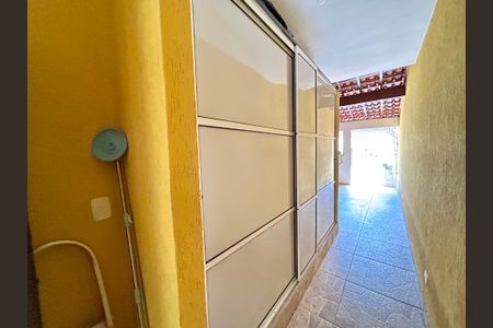 Casa à venda com 156m², 2 quartos e 2 vagasQuintal
