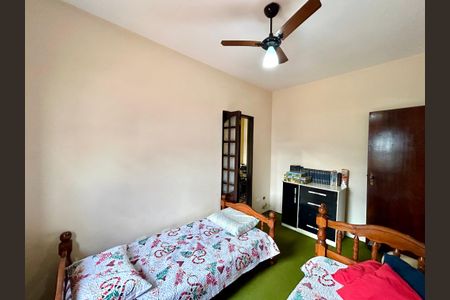 Casa à venda com 156m², 2 quartos e 2 vagasQuarto 1