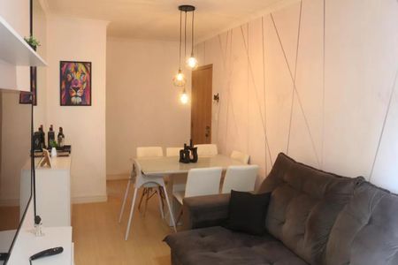 Apartamento à venda com 85m², 2 quartos e 1 vagaSala