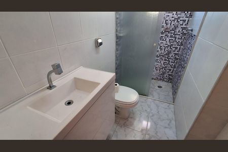 Apartamento à venda com 85m², 2 quartos e 1 vaga Apartamento à venda com 85m², 2 quartos e 1 vagaBanheiro Suíte