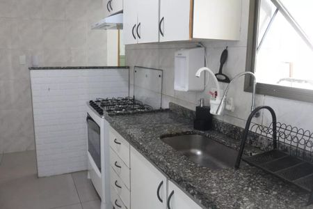 Apartamento à venda com 85m², 2 quartos e 1 vagaCozinha