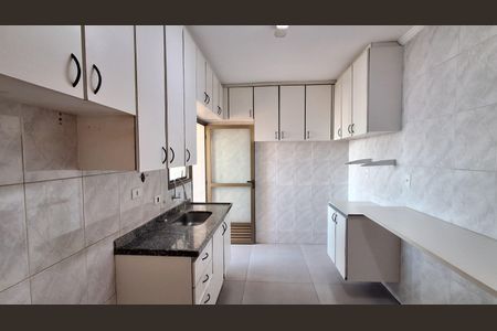 Apartamento à venda com 85m², 2 quartos e 1 vaga Apartamento à venda com 85m², 2 quartos e 1 vagaCozinha