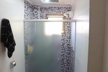 Apartamento à venda com 85m², 2 quartos e 1 vagaBanheiro da suíte