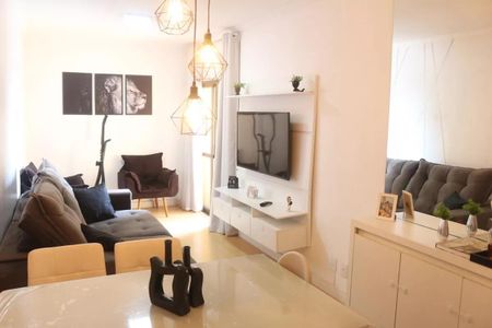 Apartamento à venda com 85m², 2 quartos e 1 vagaSala de jantar