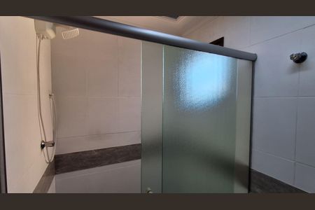 Apartamento à venda com 85m², 2 quartos e 1 vaga Apartamento à venda com 85m², 2 quartos e 1 vagaBanheiro Social