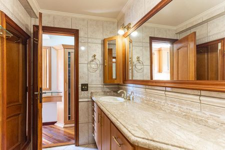 Apartamento à venda com 126m², 3 quartos e 2 vagasBanheiro da Suíte