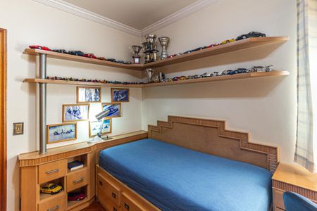 Apartamento à venda com 126m², 3 quartos e 2 vagasQuarto 2