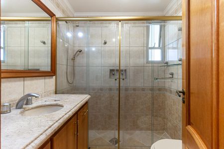 Apartamento à venda com 126m², 3 quartos e 2 vagasBanheiro Social